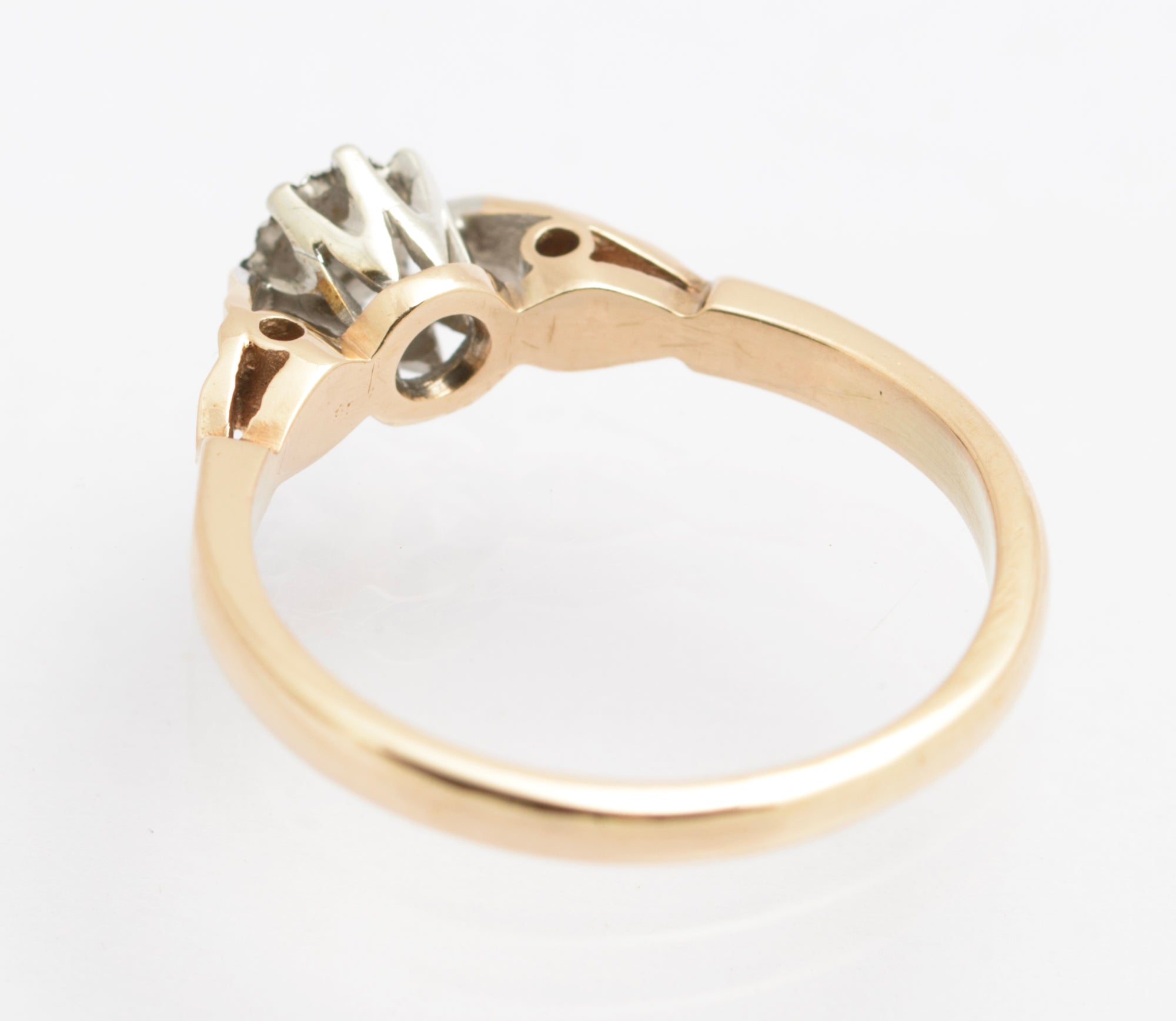 Vintage 9ct Gold Ring Natural Diamond & Illusion Mount Hallmarked 1981 UK Size L (B2533)