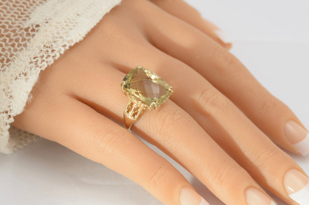 10K Yellow Gold Statement Ring With Large 15 Carat Citrine & Filigree Mount UK Size M (B2547)