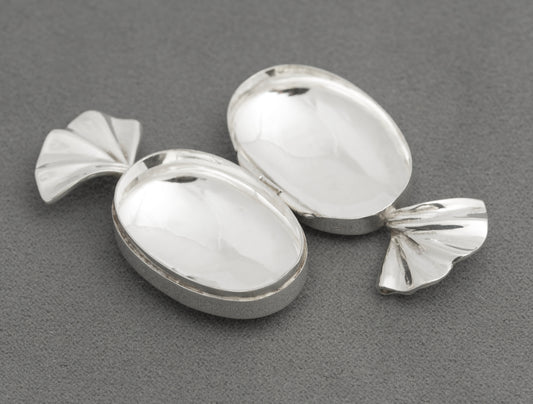 Vintage Sterling Silver Trinket / Pill Box Sweet Wrapper Design Hallmarked London 1993 (B2580)