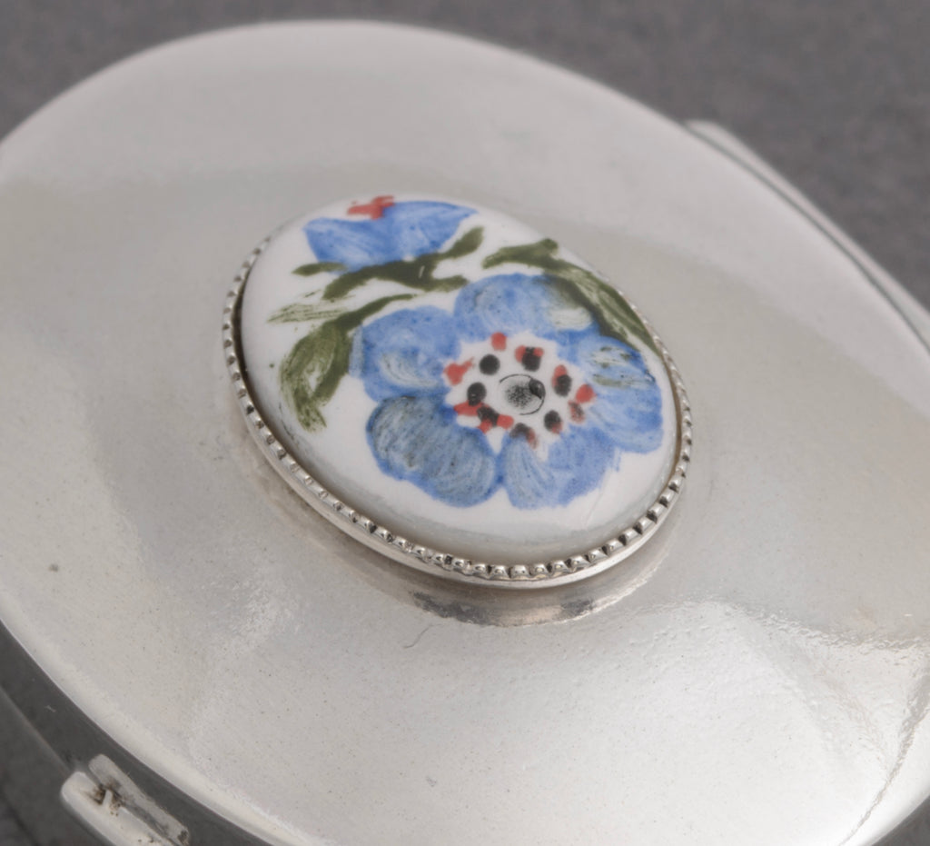 Vintage Sterling Silver Pill Box With Hand Painted Ceramic Flower Panel (B2584)