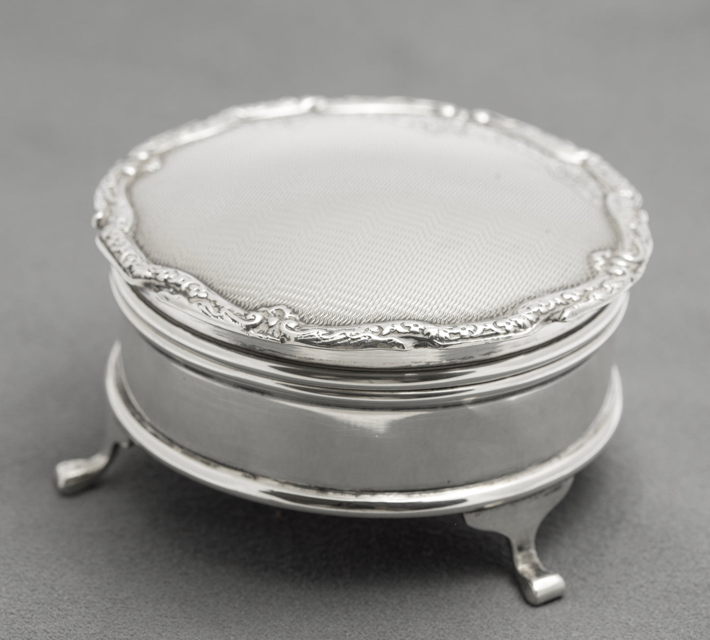 Vintage Sterling Silver Trinket Box Engine Turned Adie Brothers Hallmarked 1964 (B2585)