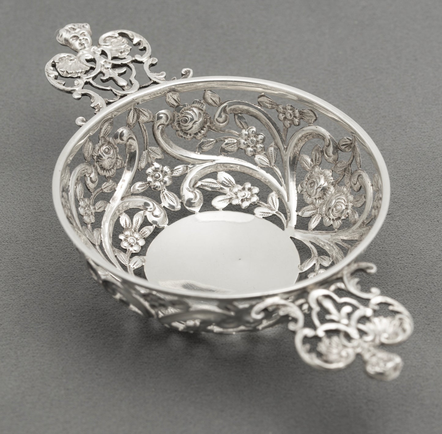 Antique William Comyns Sterling Silver Open Work Mint/Bonbon Dish (B2595)