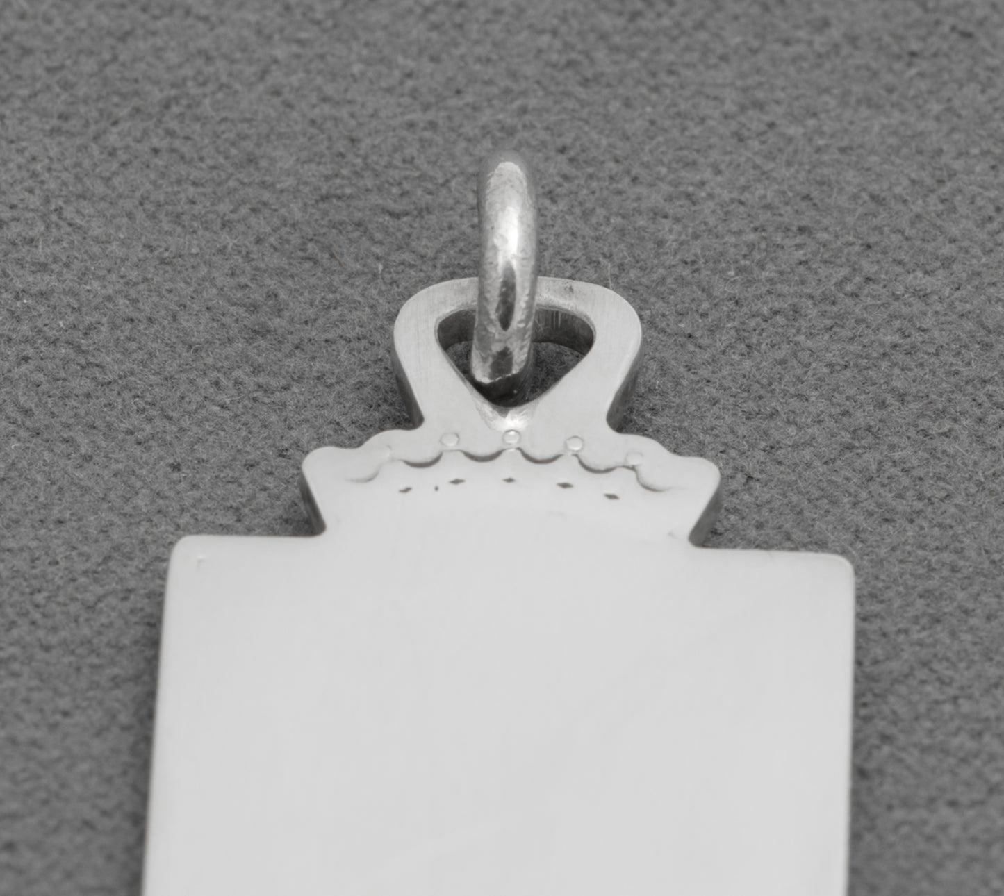 Vintage Sterling Silver Pendant In The Shape Of A Key Feature Hallmarks 1979 (B2598)