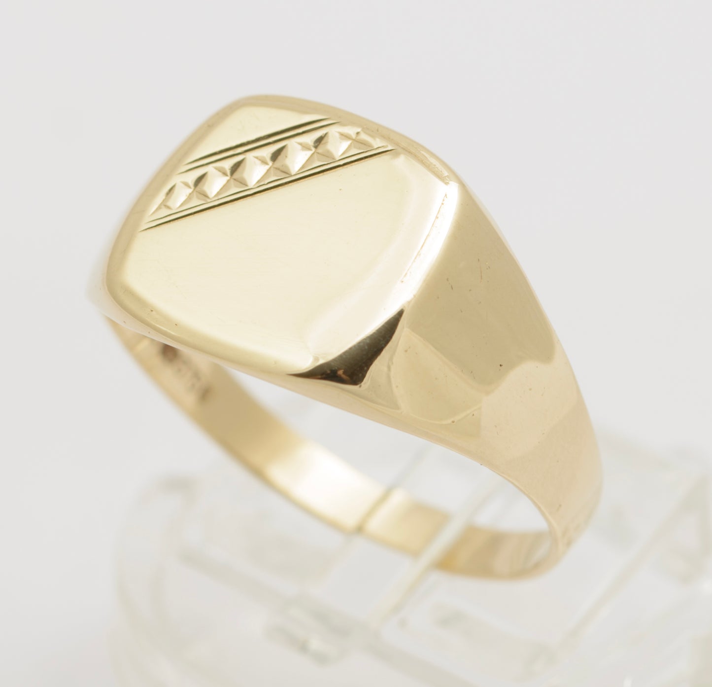 Vintage Men's 9ct Gold Traditional Signet Ring Size W Sheffield Hallmark (B2601)