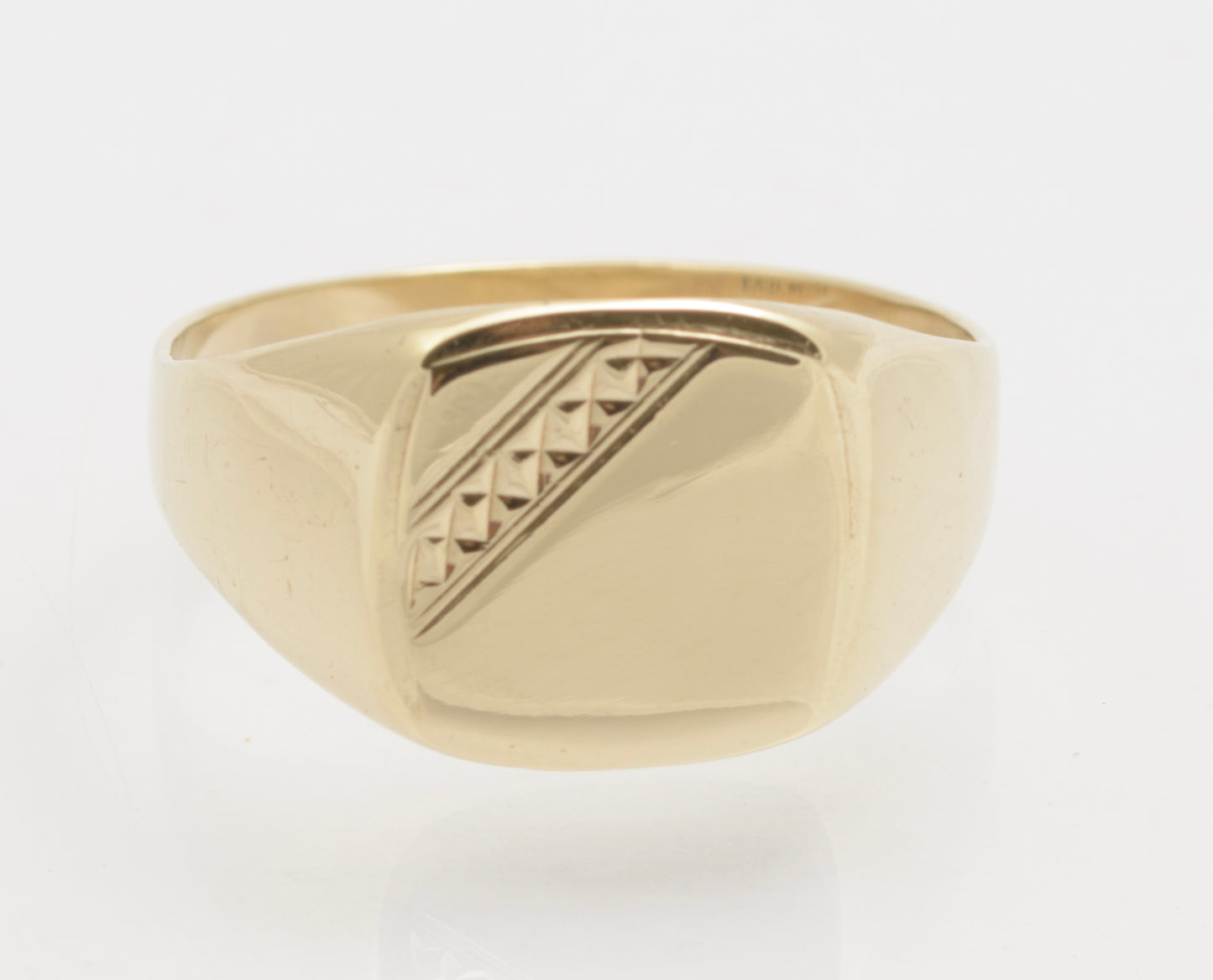 Vintage Men's 9ct Gold Traditional Signet Ring Size W Sheffield Hallmark (B2601)