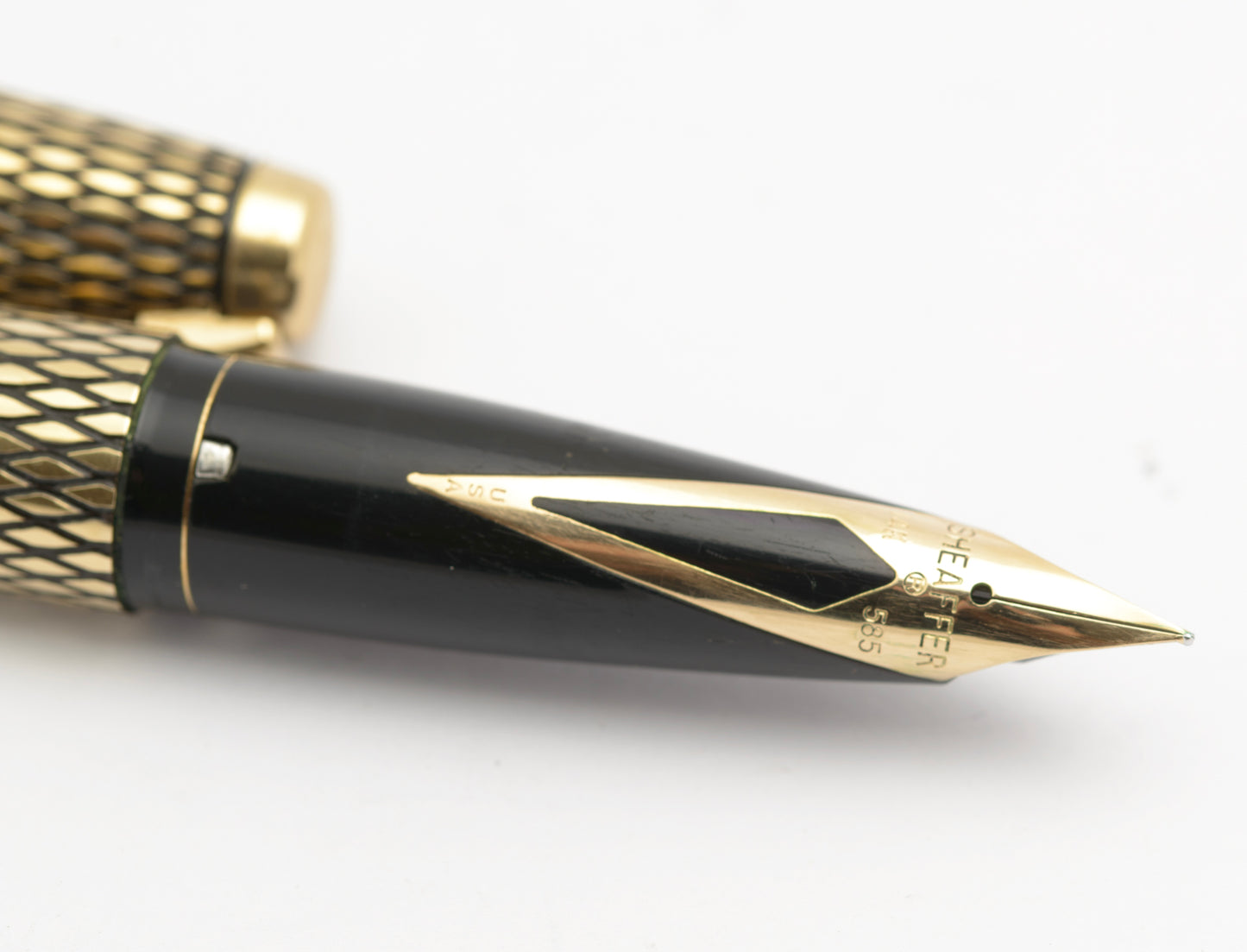 Sheaffer 14K Gold Filled Imperial Sovereign Fountain Pen & Pencil Cased Set (B2602)