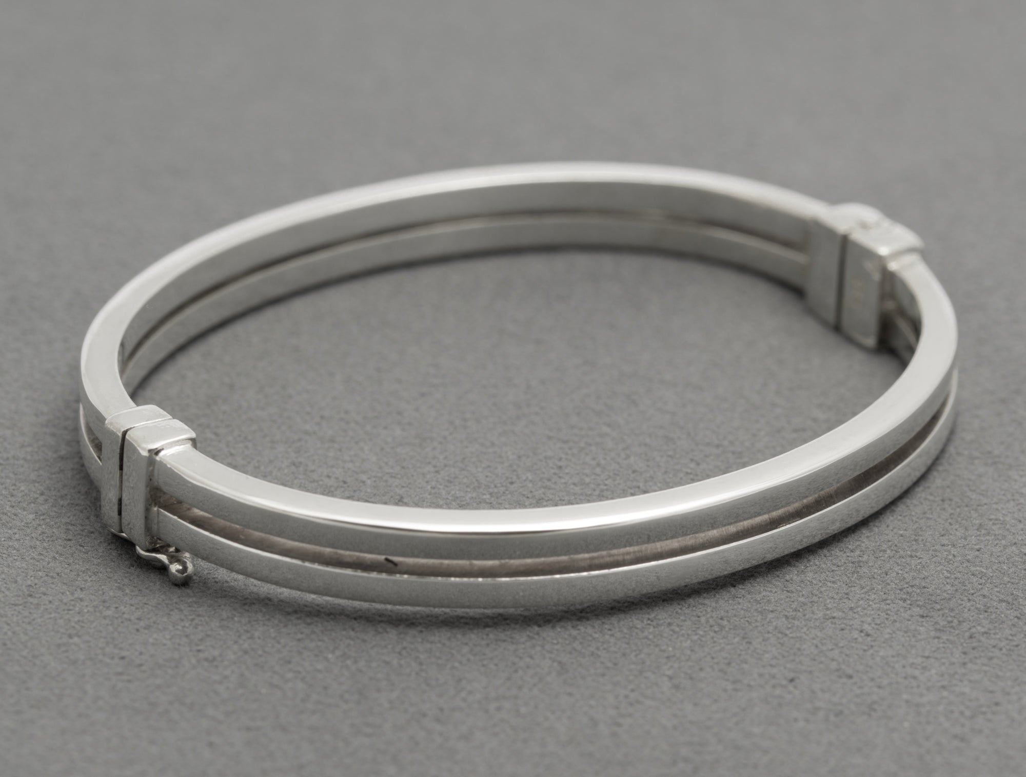Vintage 925 Sterling Silver Hinged Bangle Double Bar Design 1980's Retro (B2604)