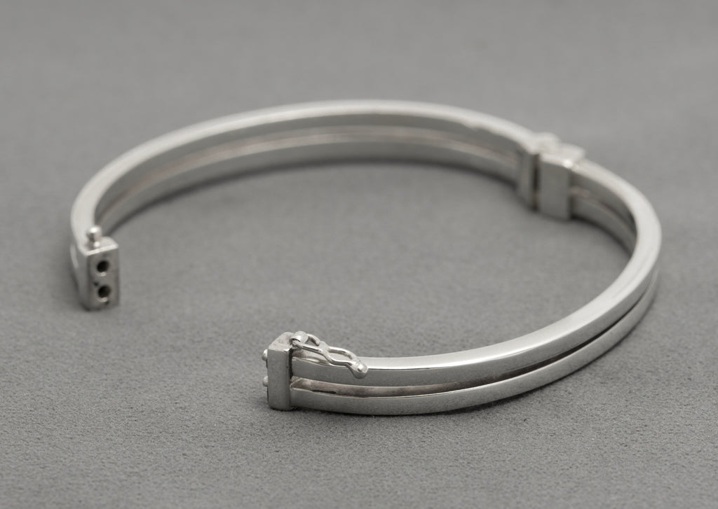 Vintage 925 Sterling Silver Hinged Bangle Double Bar Design 1980's Retro (B2604)