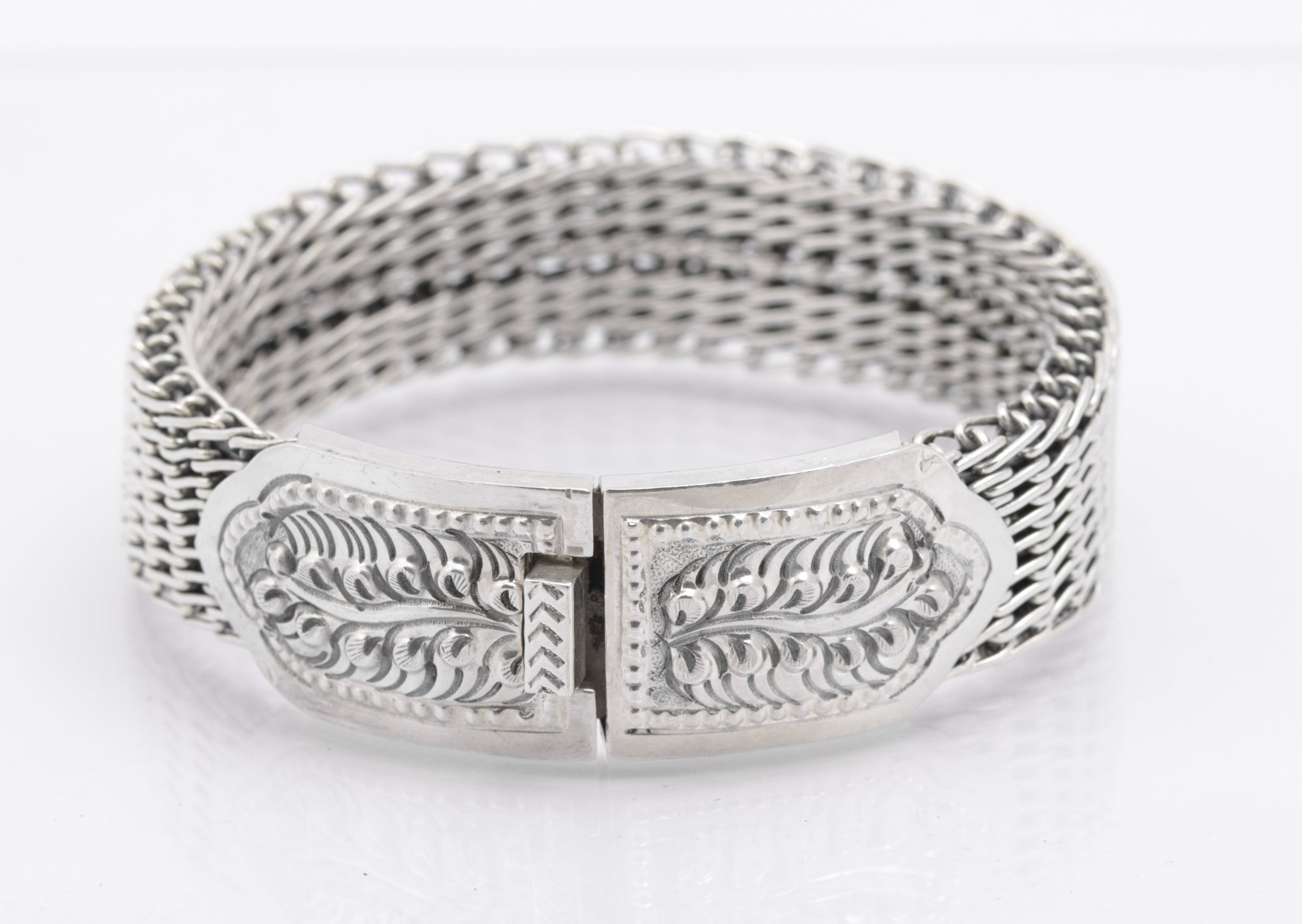 Vintage Sterling Silver High Quality & Heavy Woven Link Bracelet (B2615)
