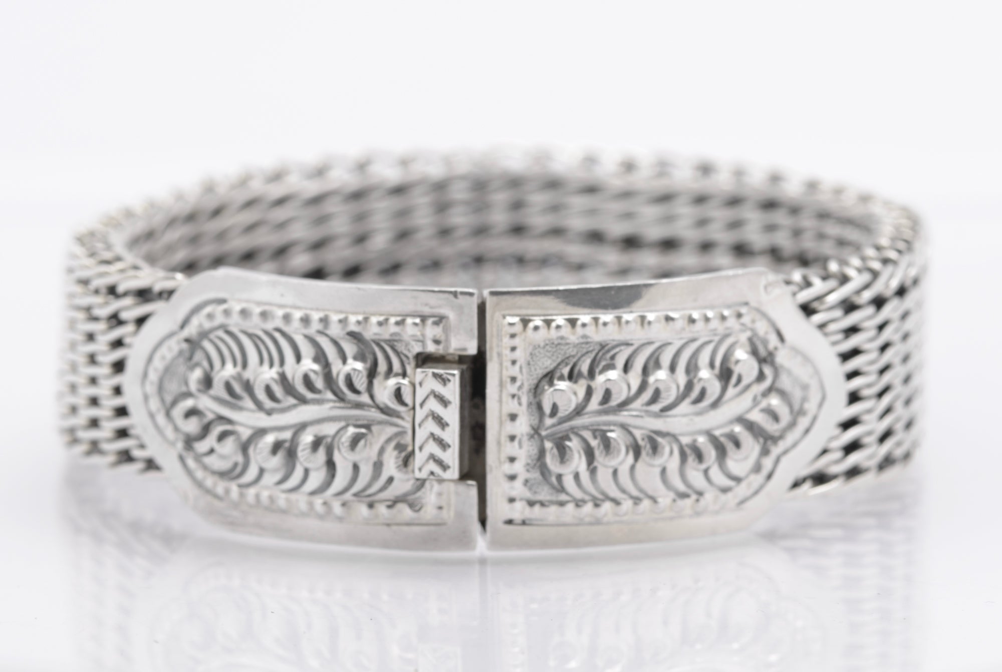 Vintage Sterling Silver High Quality & Heavy Woven Link Bracelet (B2615)