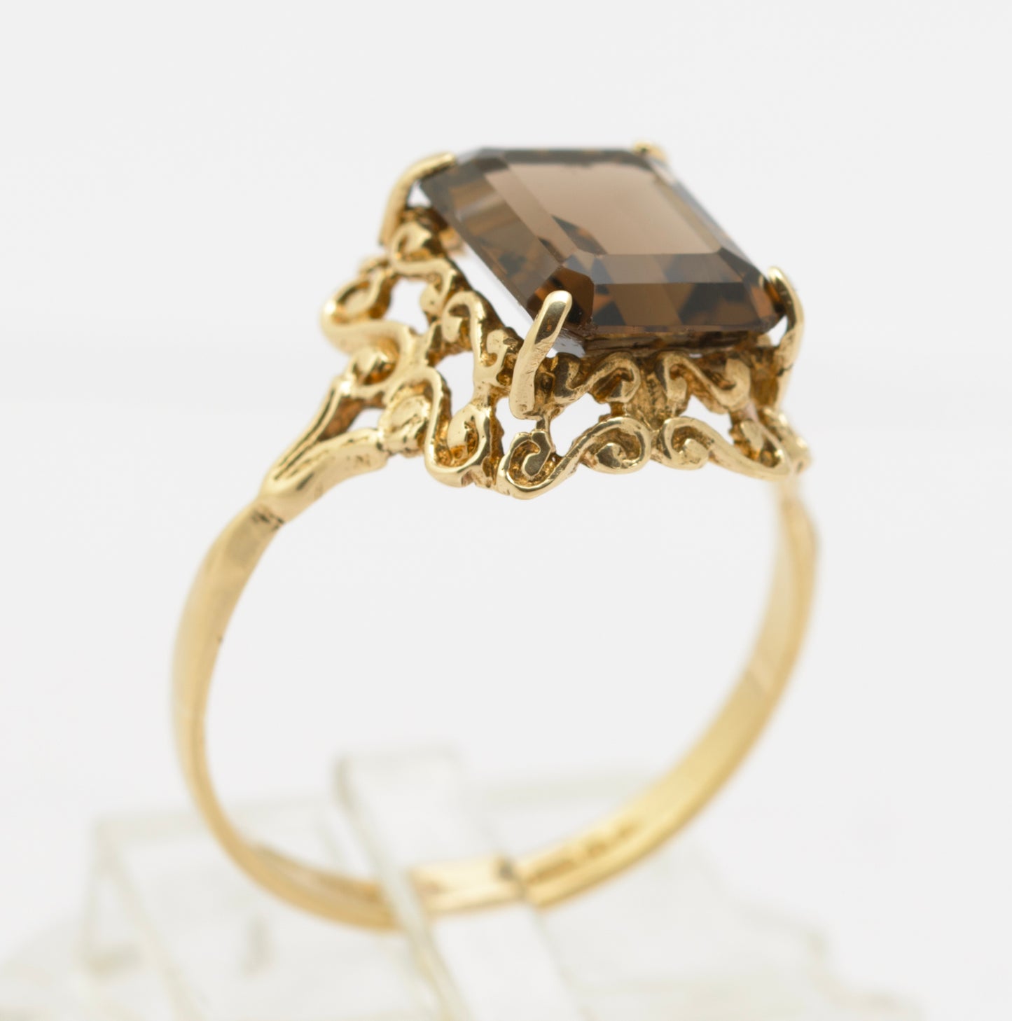 Vintage 9ct Gold & Natural Emerald Cut Smoky Quartz Gemstone Ring Size N1/2 (B2629)