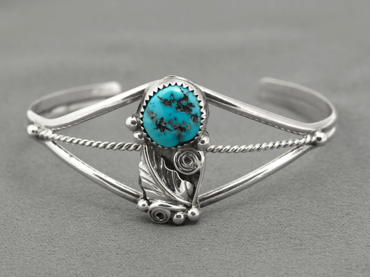 Vintage Sterling Silver Native American Design Bangle With Turquoise Cabochon (B2636)