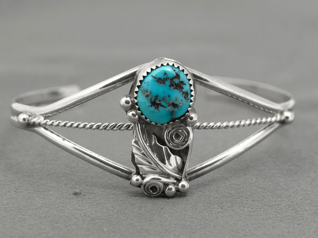 Vintage Sterling Silver Native American Design Bangle With Turquoise Cabochon (B2636)