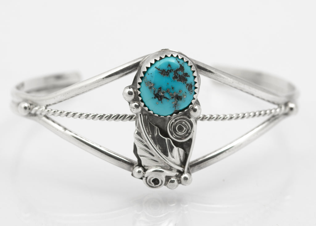 Vintage Sterling Silver Native American Design Bangle With Turquoise Cabochon (B2636)