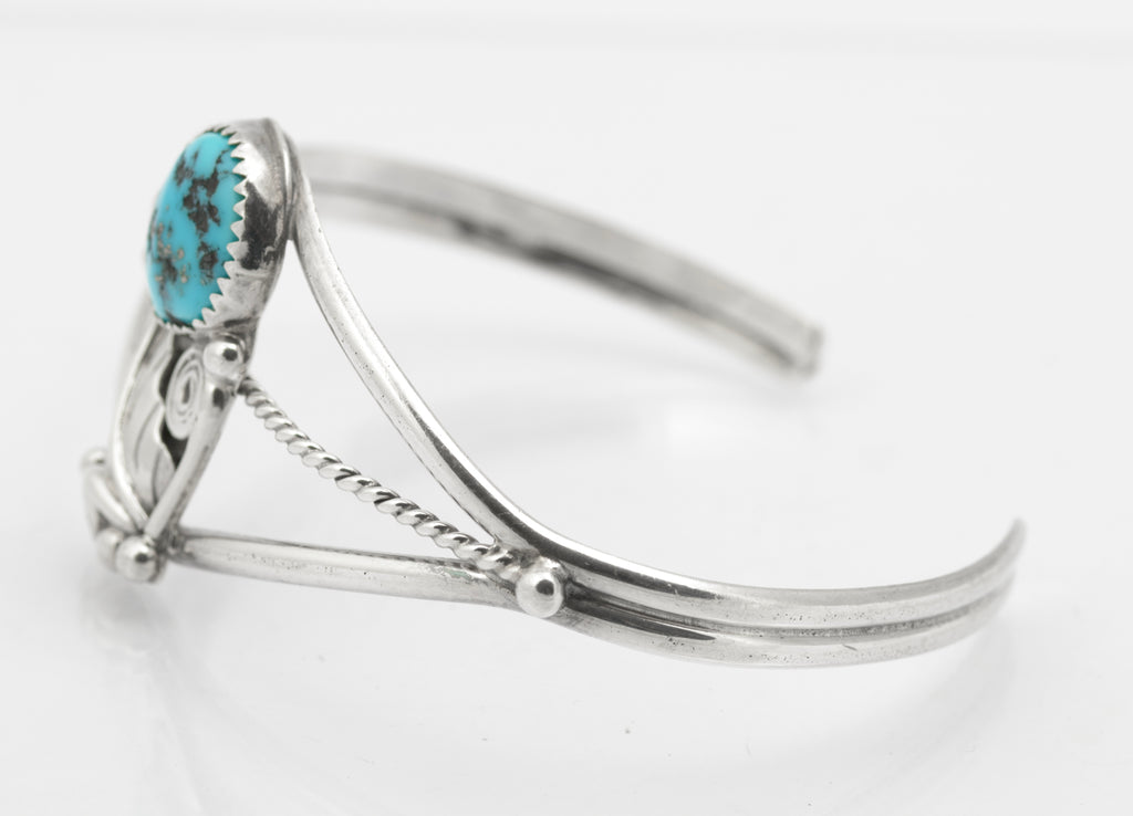 Vintage Sterling Silver Native American Design Bangle With Turquoise Cabochon (B2636)