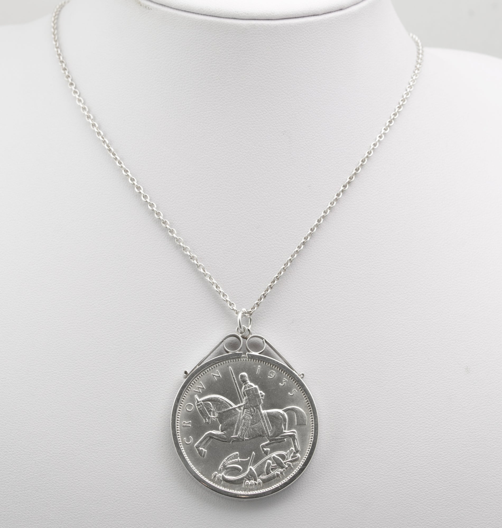 Vintage Silver Coin Necklace Pendant With 1935 George V Jubilee Crown (B2638)