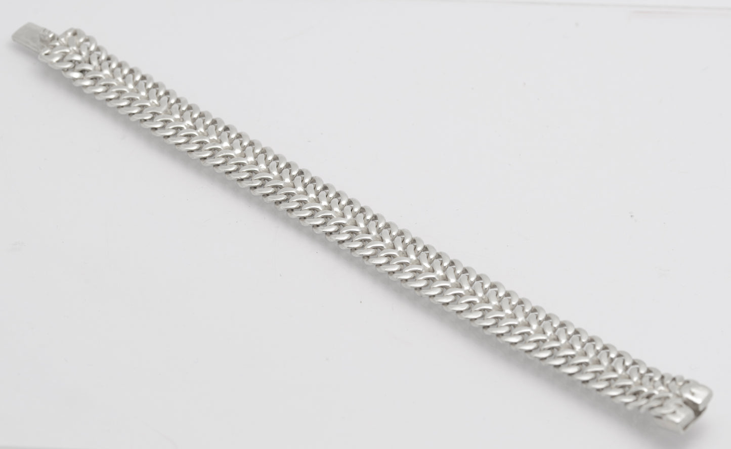 Vintage Heavy Sterling Silver Bracelet By Tianguis Jackson Scottish Hallmark (B2641)