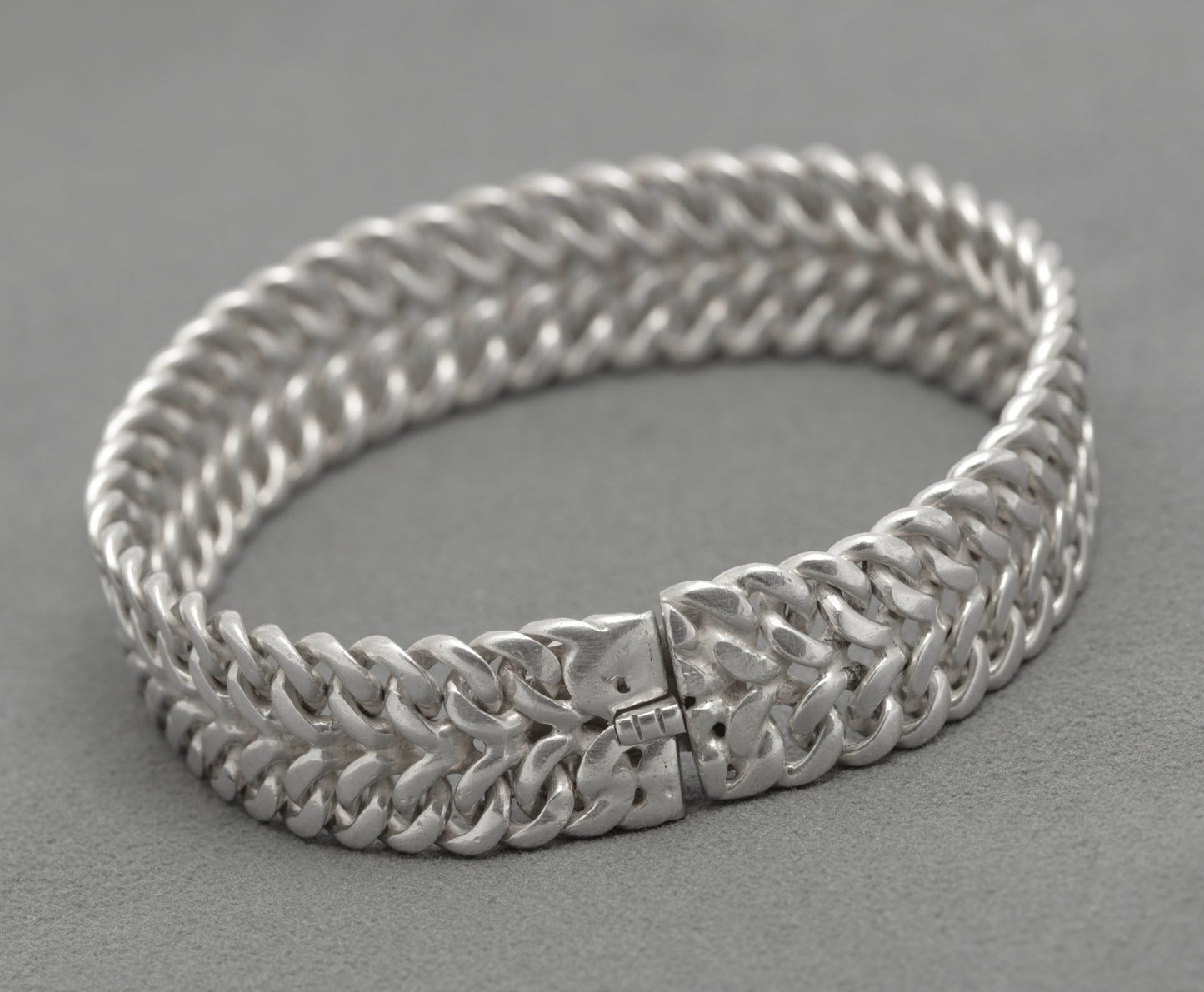 Vintage Heavy Sterling Silver Bracelet By Tianguis Jackson Scottish Hallmark (B2641)