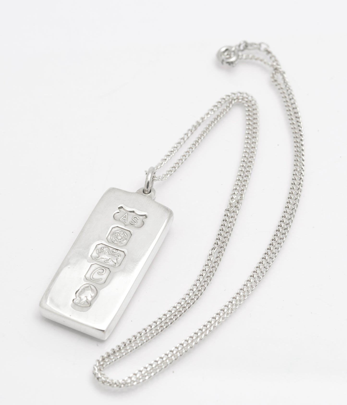 Vintage Sterling Silver Ingot Pendant Necklace Queen Elizabeth II Silver Jubilee (B2644)