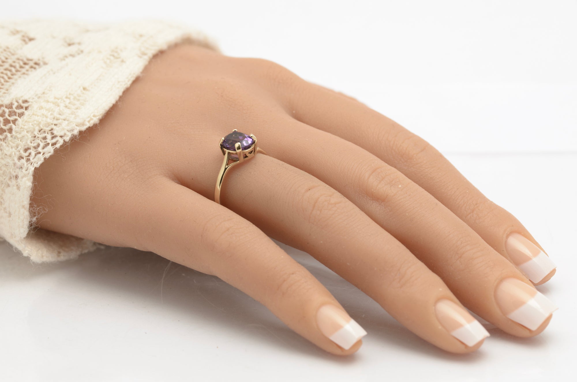Vintage 9ct Gold & Natural Amethyst Gemstone Solitaire Ring Hallmarked 1990's UK Size P (B2647)