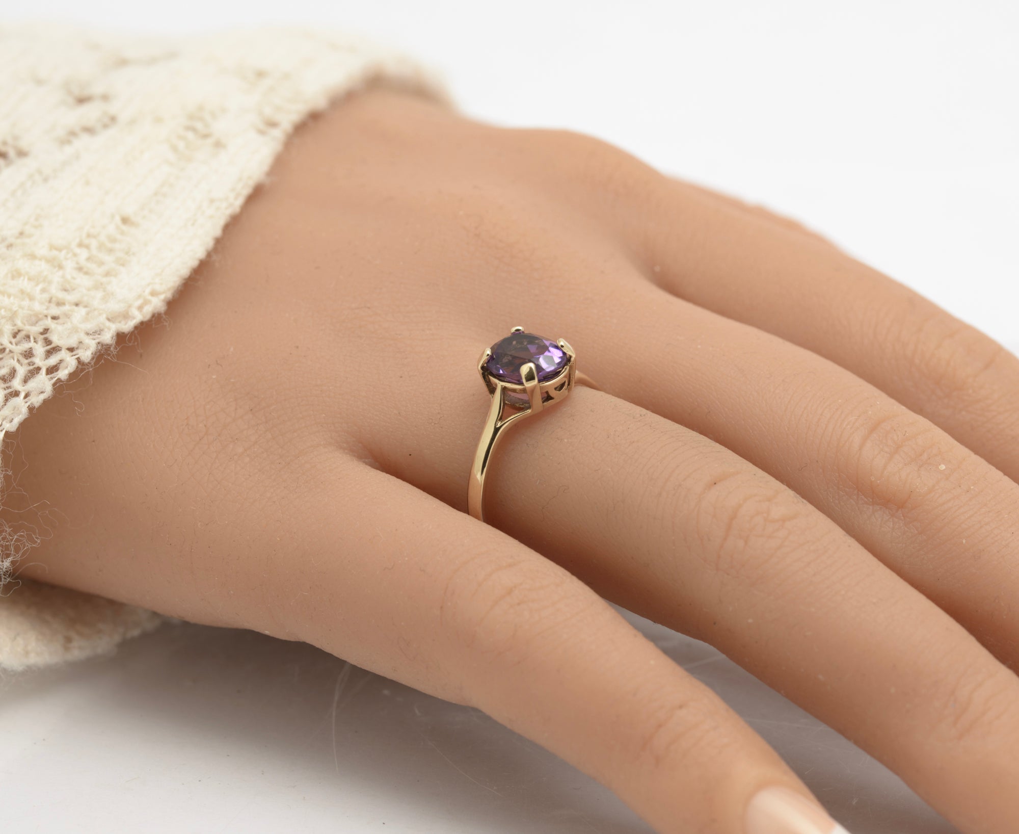 Vintage 9ct Gold & Natural Amethyst Gemstone Solitaire Ring Hallmarked 1990's UK Size P (B2647)