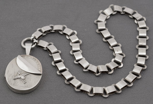 Antique Victorian Sterling Silver Book Chain & Locket Aesthetic Period c.1880 (B2659)