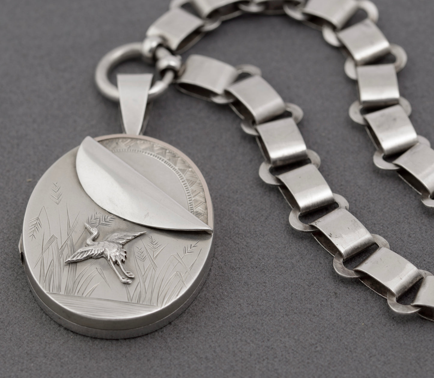 Antique Victorian Sterling Silver Book Chain & Locket Aesthetic Period c.1880 (B2659)