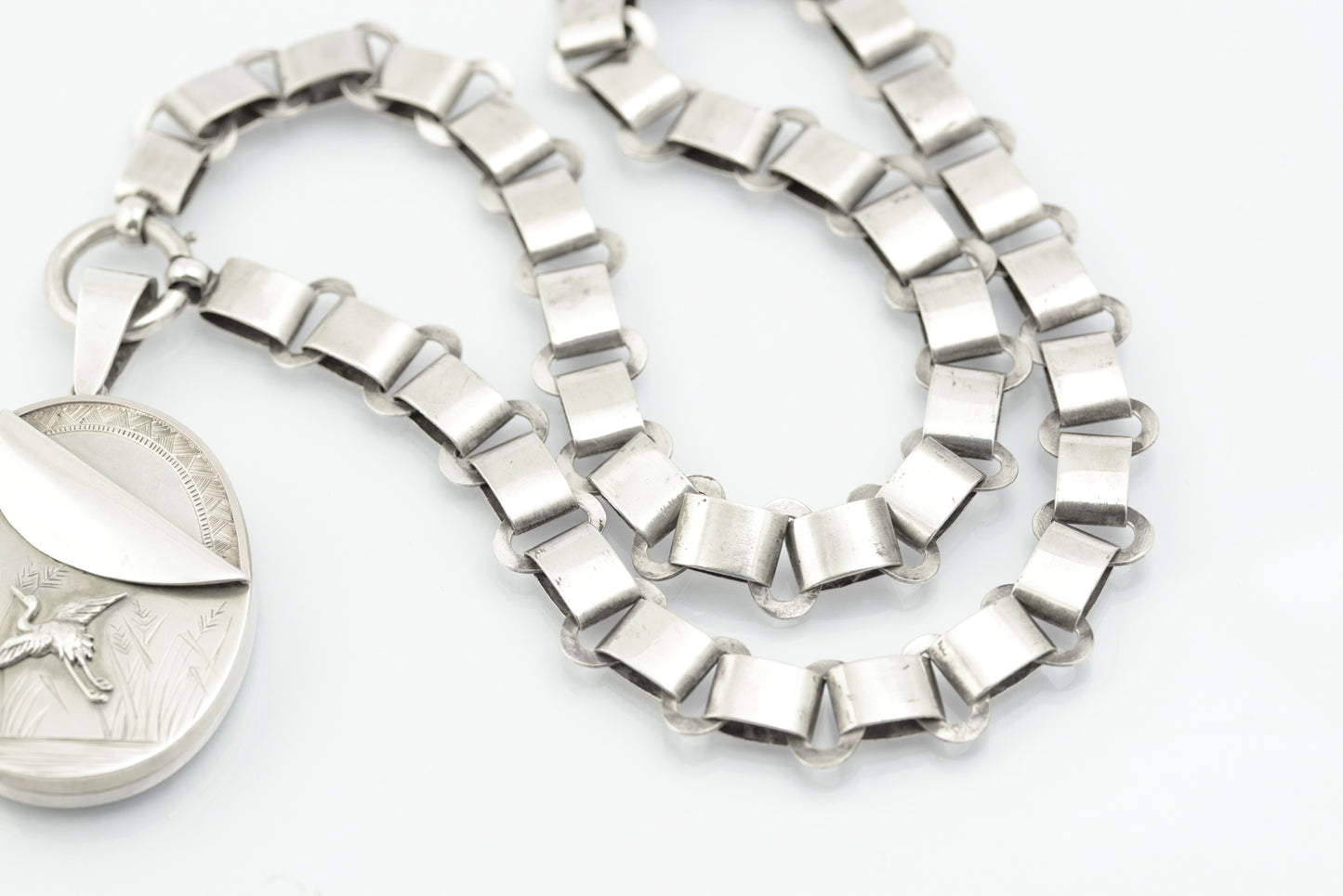 Antique Victorian Sterling Silver Book Chain & Locket Aesthetic Period c.1880 (B2659)