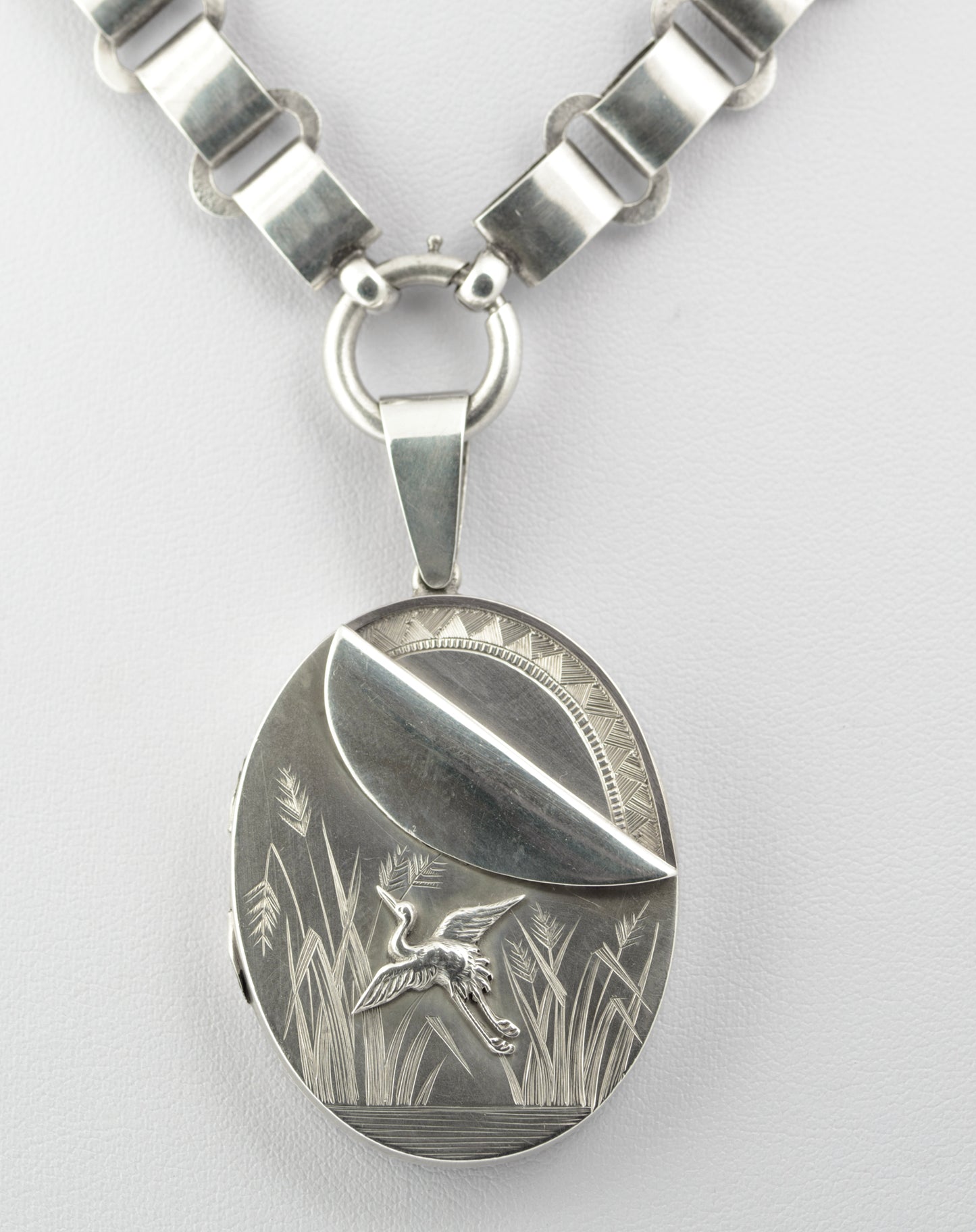 Antique Victorian Sterling Silver Book Chain & Locket Aesthetic Period c.1880 (B2659)