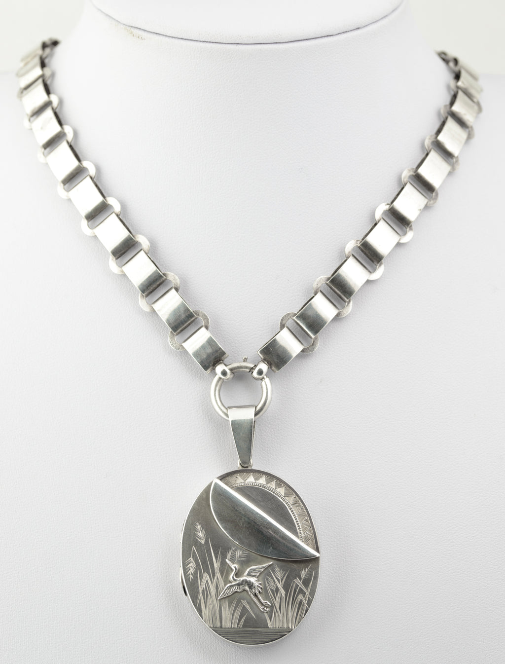Antique Victorian Sterling Silver Book Chain & Locket Aesthetic Period c.1880 (B2659)