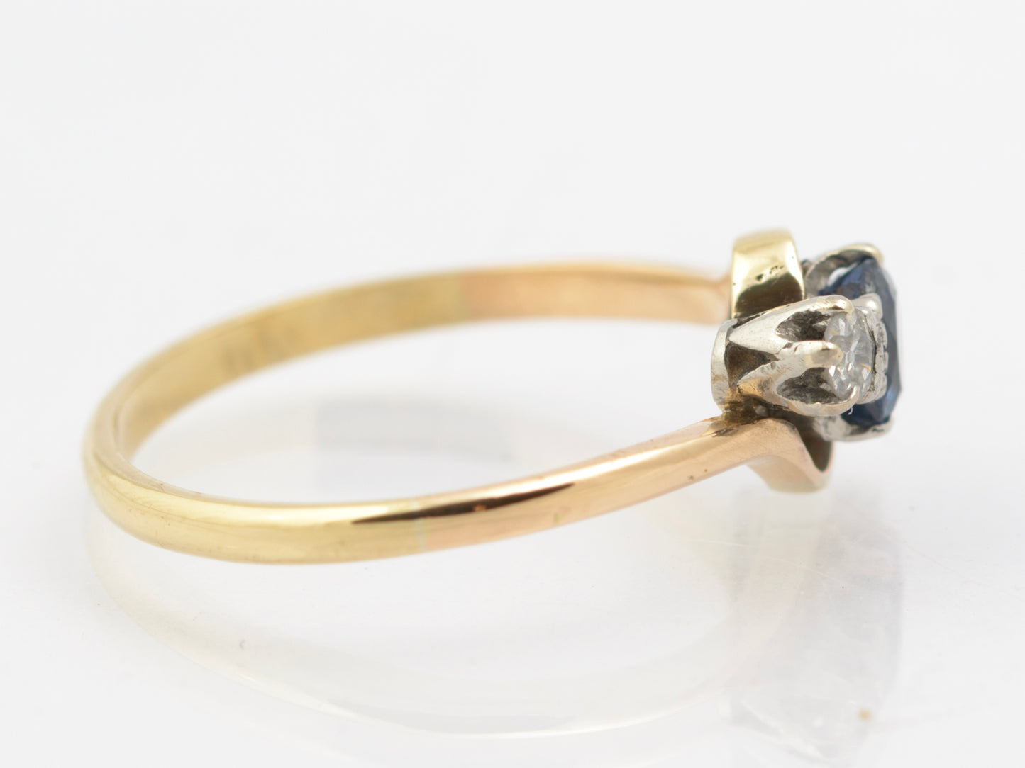 Vintage 18ct Gold & Natural Sapphire & Diamond Bypass Ring Size M (B2662)