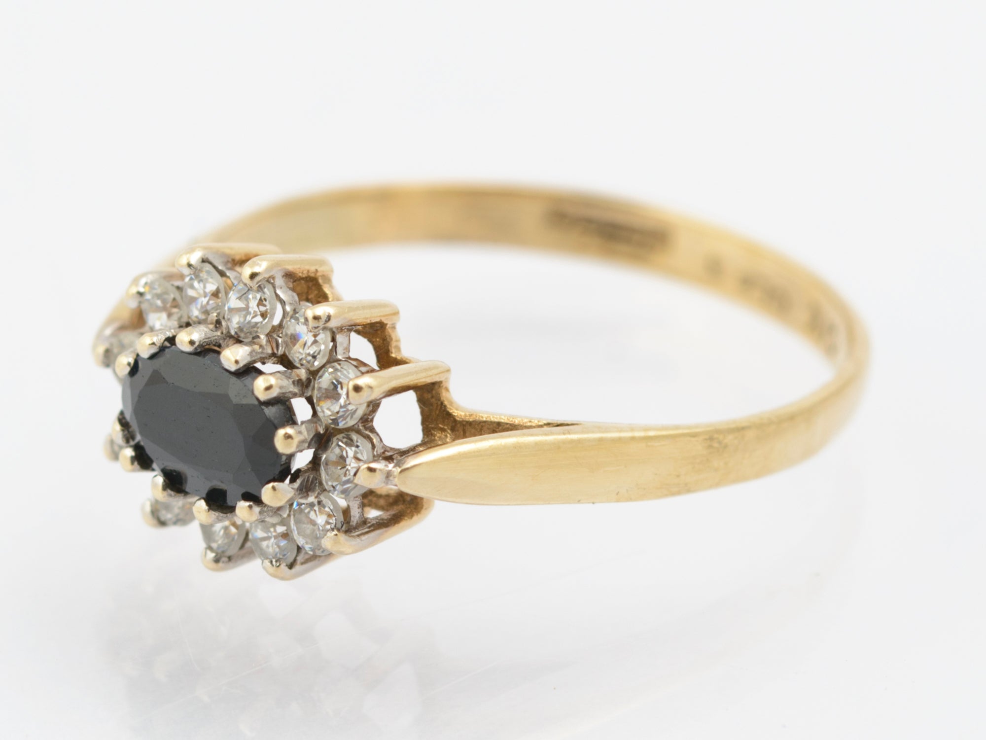 Vintage 9ct Gold & Natural Midnight Blue Sapphire Ring With CZ Halo UK Size N (B2663)