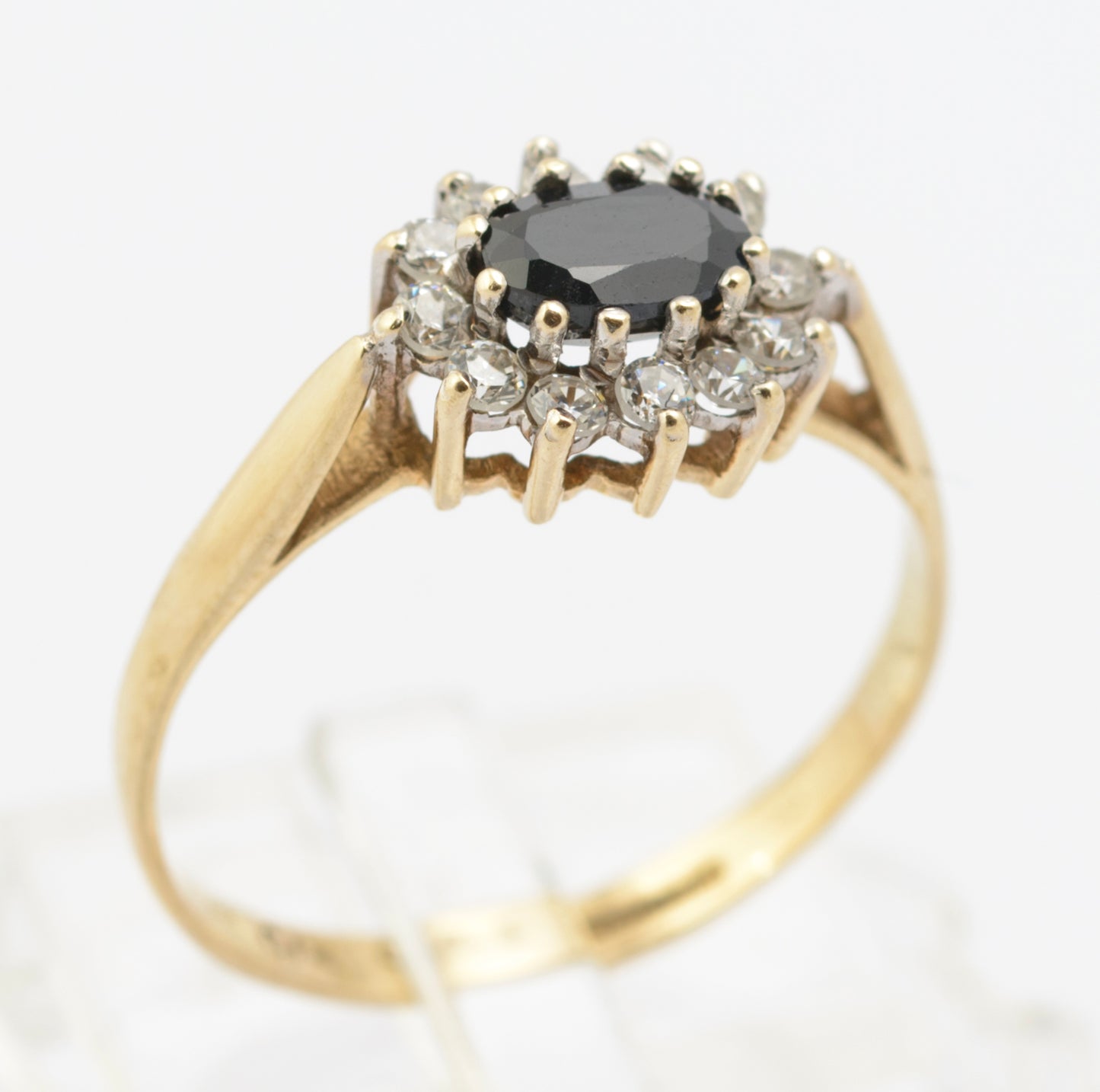 Vintage 9ct Gold & Natural Midnight Blue Sapphire Ring With CZ Halo UK Size N (B2663)