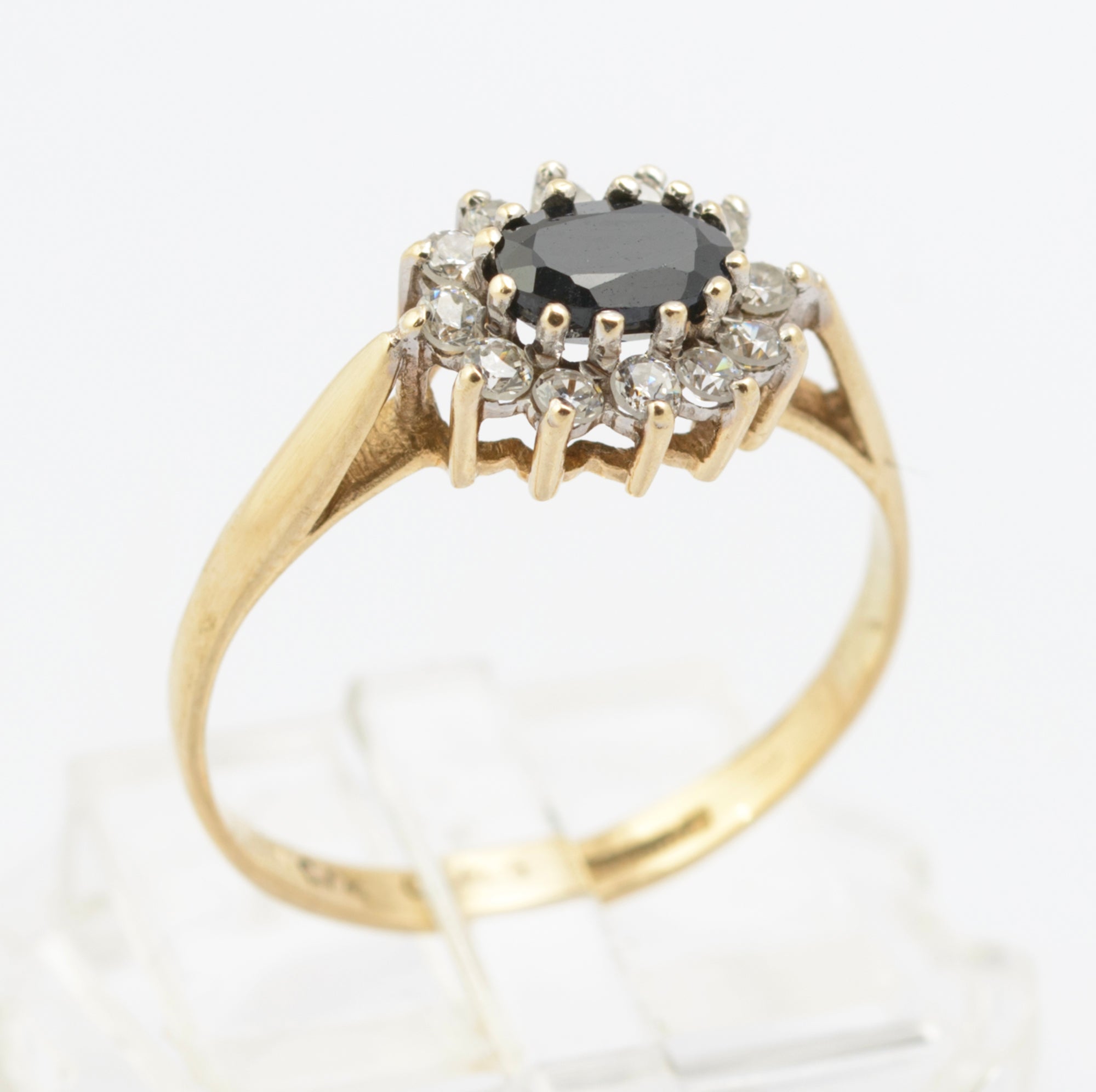 Vintage 9ct Gold Natural Midnight Blue Sapphire Ring - CZ Halo - East-West Set - Birmingham 1986 - UK Size N - B2663
