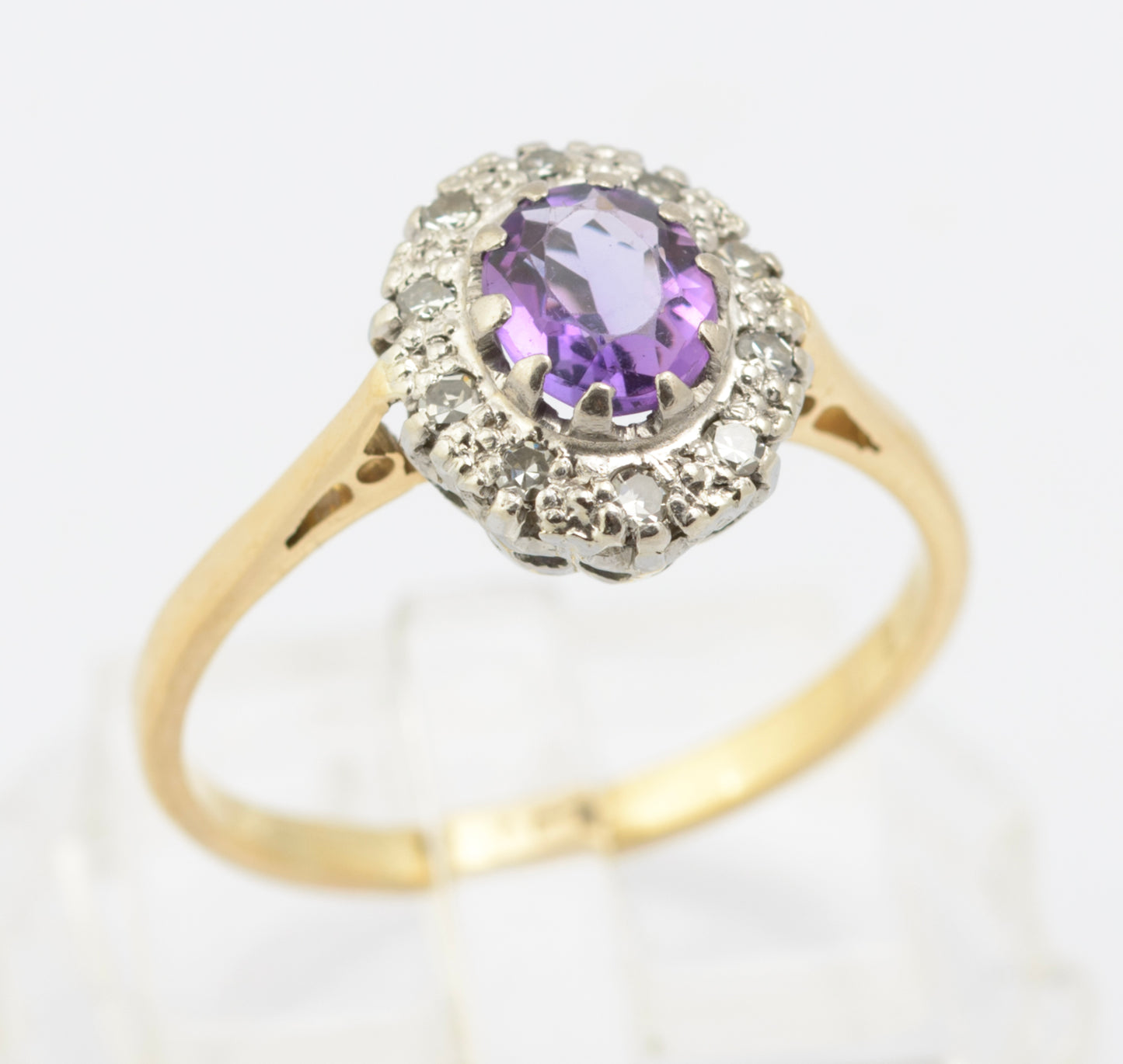 Vintage 9ct Gold & Natural Amethyst Ring With Diamond Halo UK Size N (B2665)