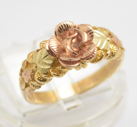 Black Hills 10K Tri Coloured Gold Ring Flower & Leaves Original Box/Certificate (C2675)