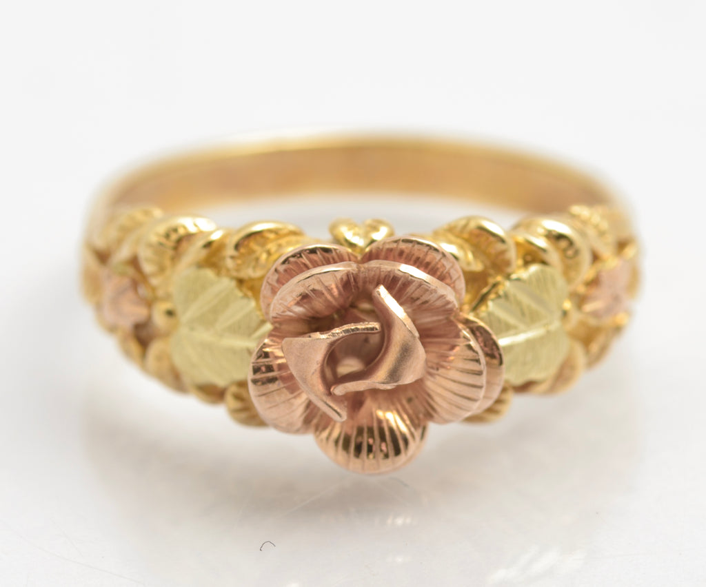 Black Hills 10K Tri Coloured Gold Ring Flower & Leaves Original Box/Certificate (C2675)