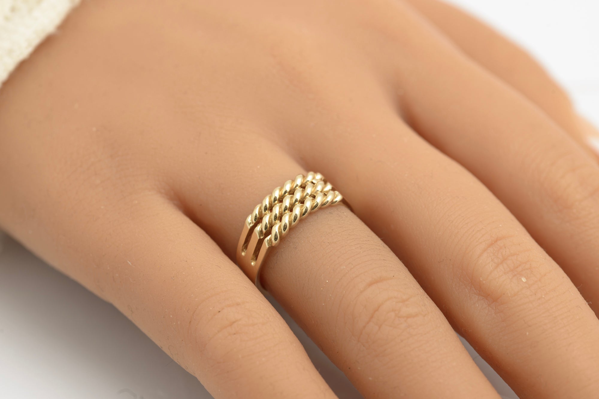 Vintage Solid 9ct Gold Rope Twist Ring Keeper / Signet Design Hallmarked 1994 UK Size N (C2676)