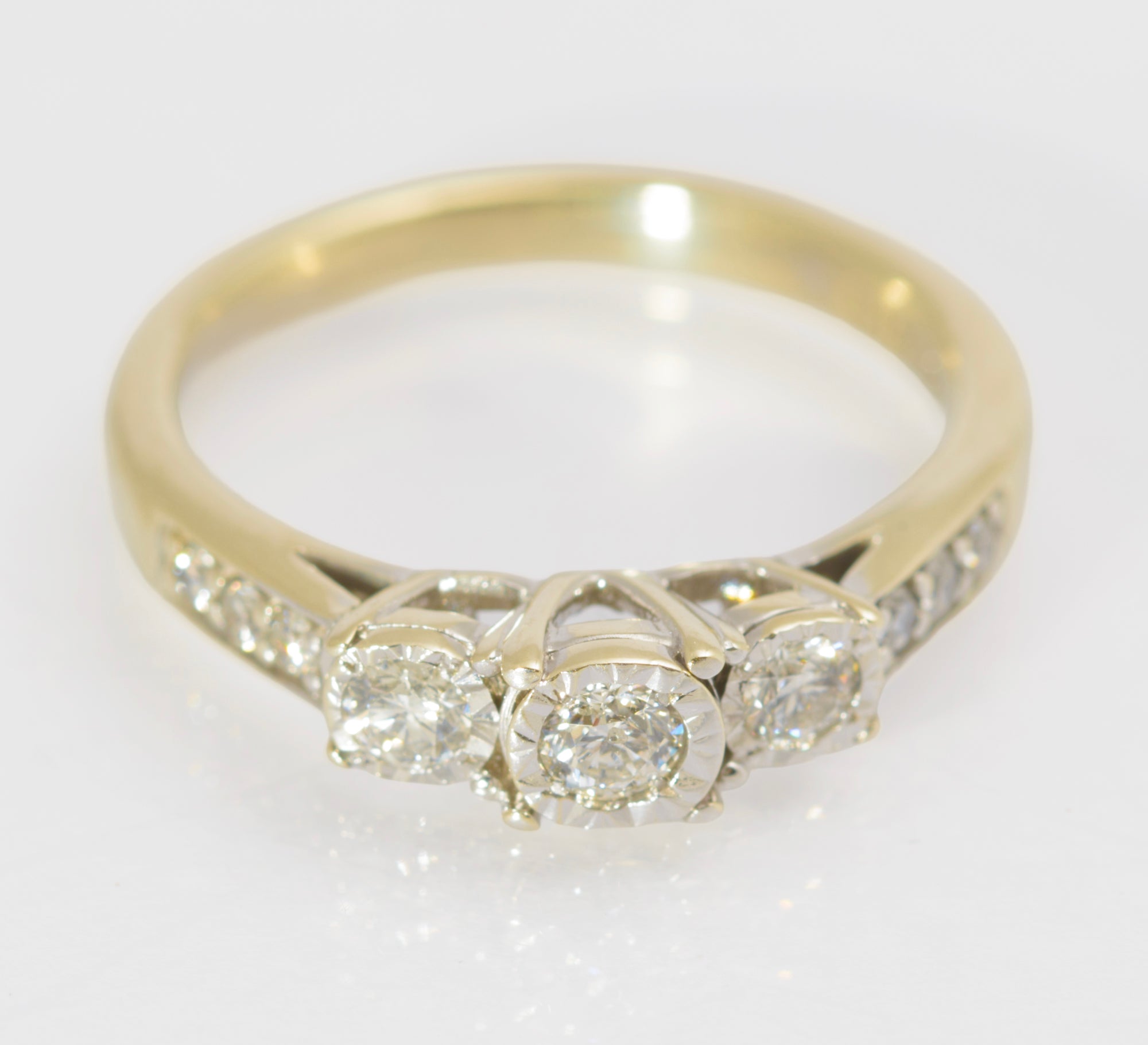 Vintage 9ct Gold & 0.33TCW Natural Diamond Engagement Ring Hallmarked Size K (C2679)