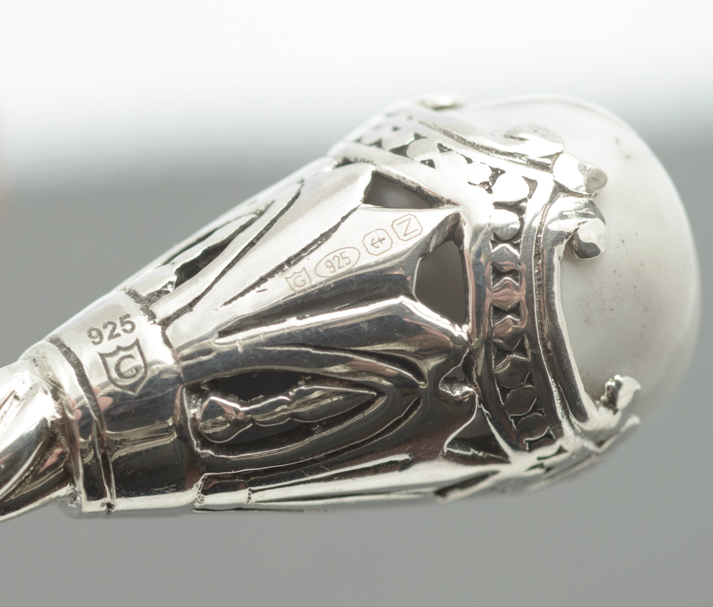 925 Sterling Silver & Dendritic Agate Torque Bangle Twisted Band & Hinged (C2681)