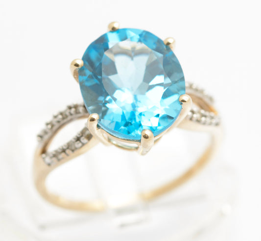 10K Gold Dress Ring With Large 6.5 Carat Natural Blue Topaz & Diamond Shoulders (C2691)
