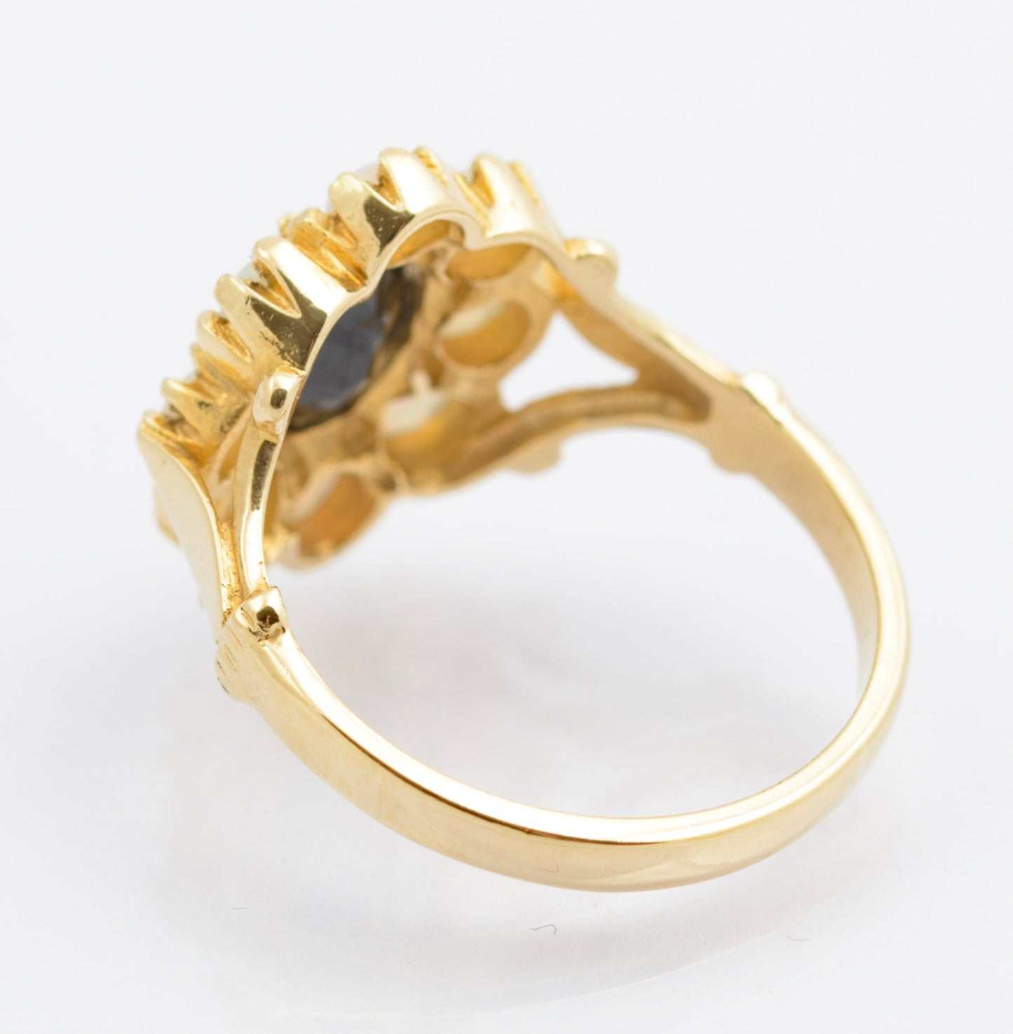 Vintage 14ct Gold Ring With Natural Midnight Blue Sapphire & Opal Halo Size J (C2693)