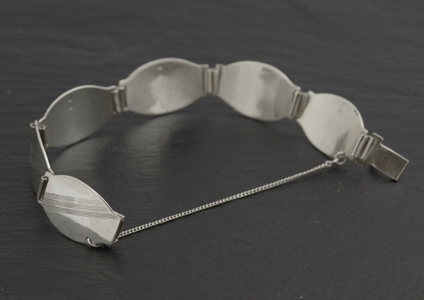 Vintage Art Deco Sterling Silver Panel Bracelet London Hallmark 1945 - 17cm (C2700)