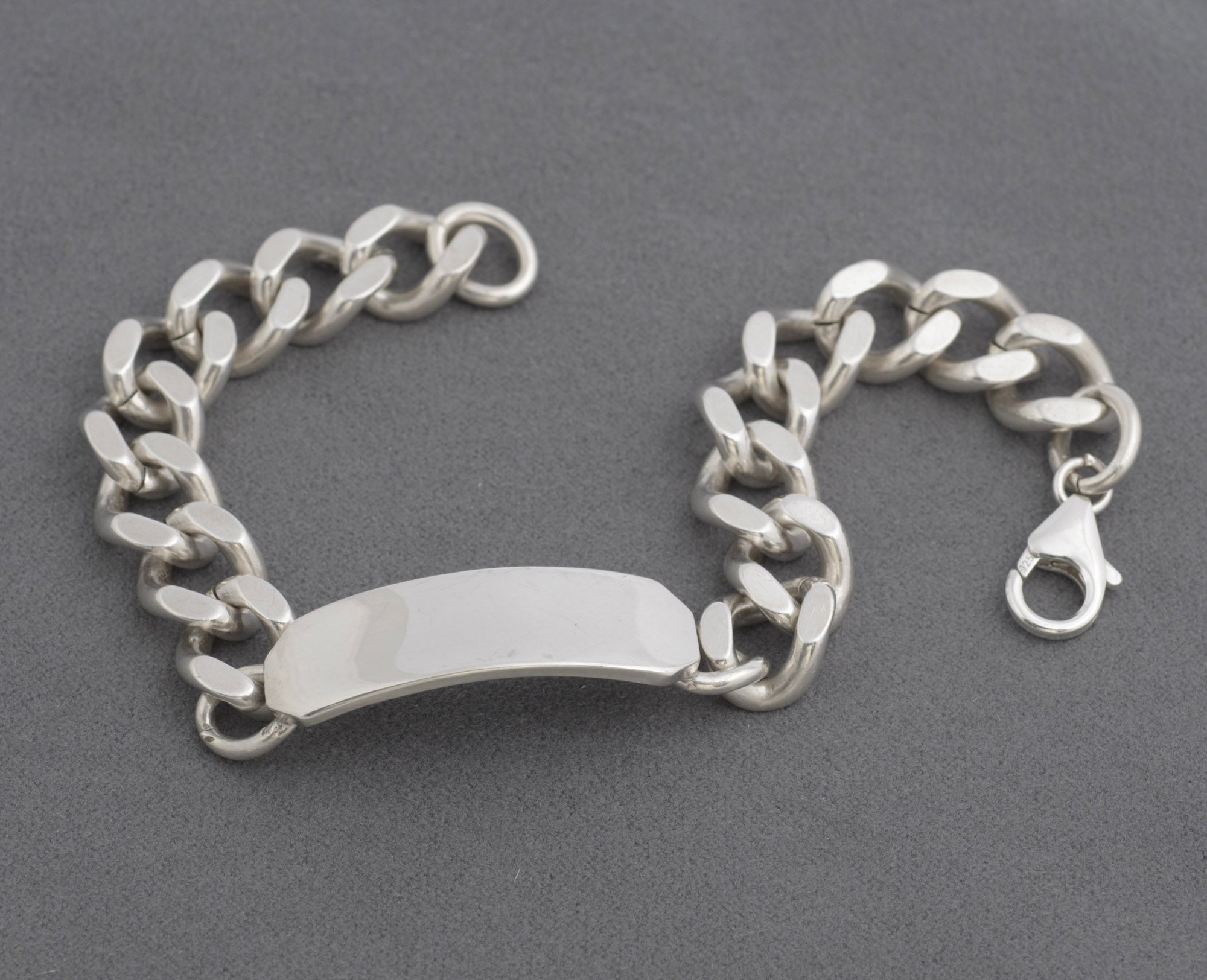 Vintage Chunky Sterling Silver ID Tag Identity Curb Link Bracelet Hallmarked 1970's (C2706)