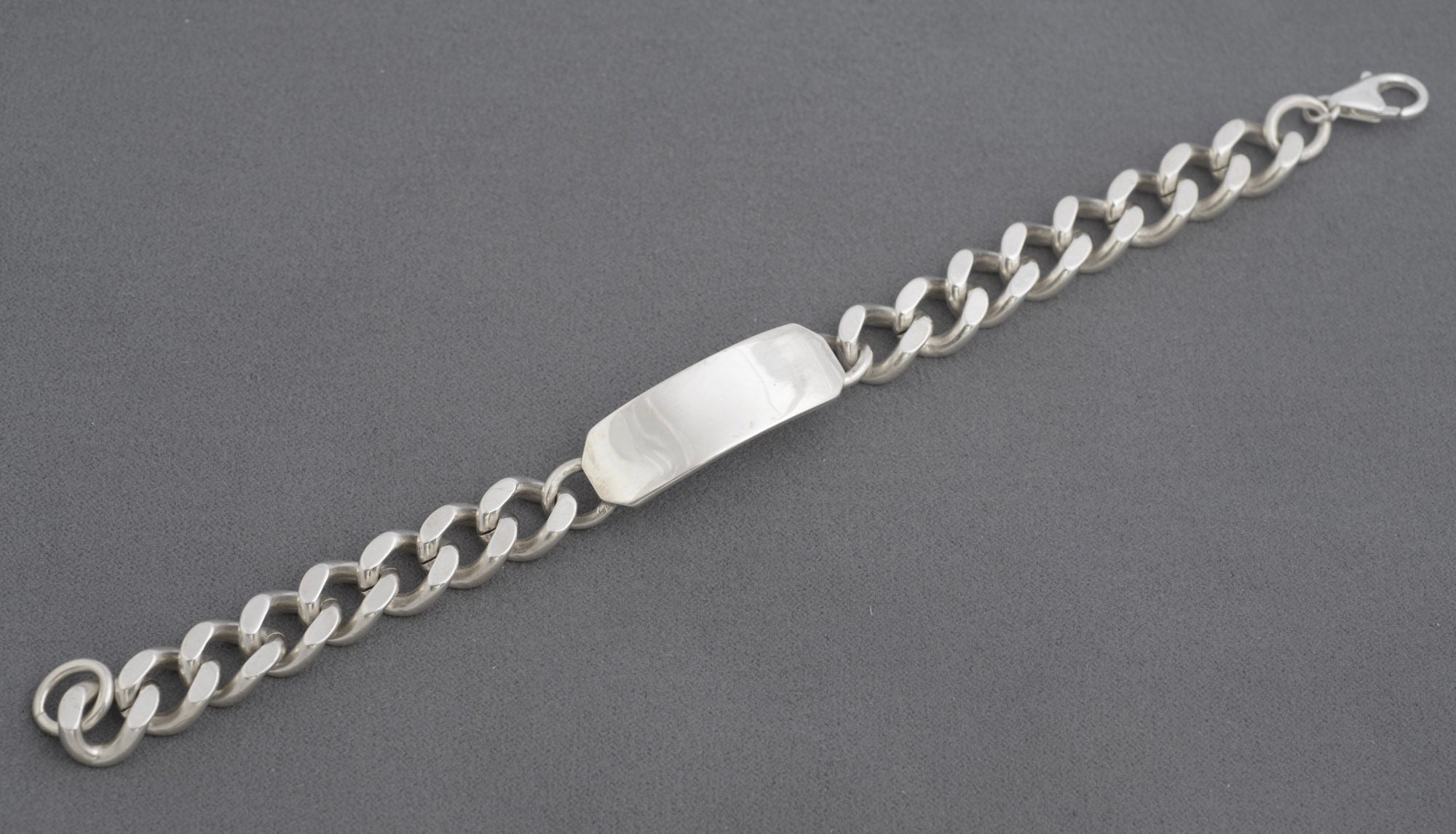 Vintage Chunky Sterling Silver ID Tag Identity Curb Link Bracelet Hallmarked 1970's (C2706)