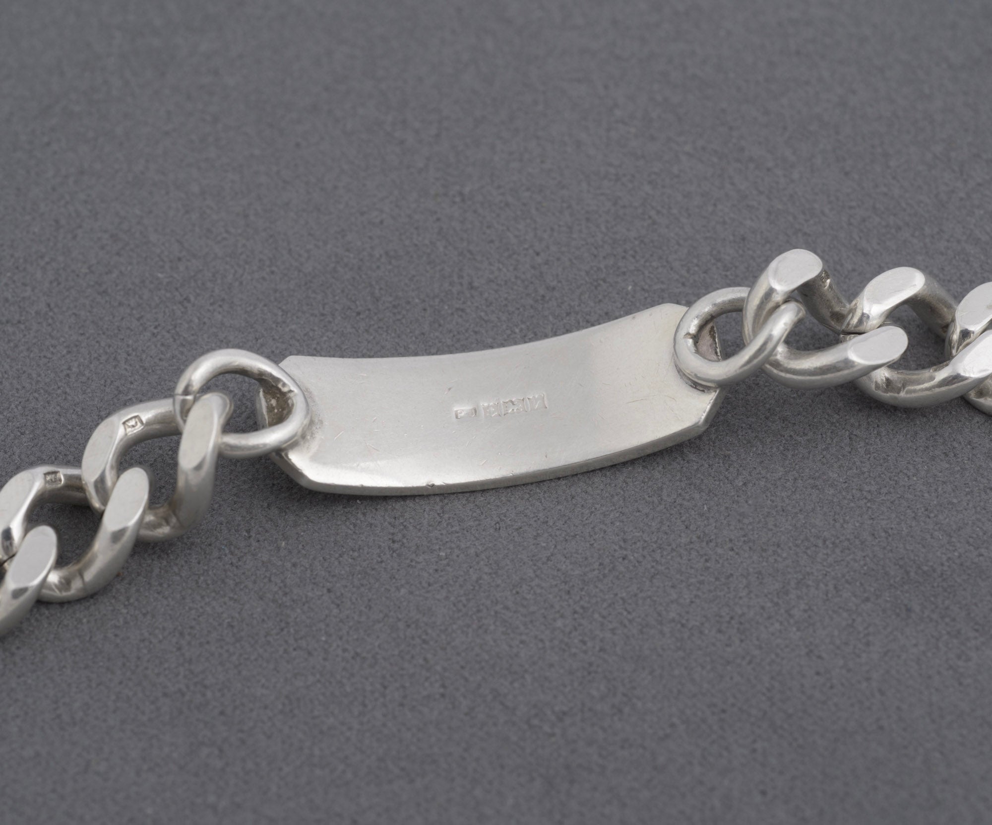 Vintage Chunky Sterling Silver ID Tag Identity Curb Link Bracelet Hallmarked 1970's (C2706)