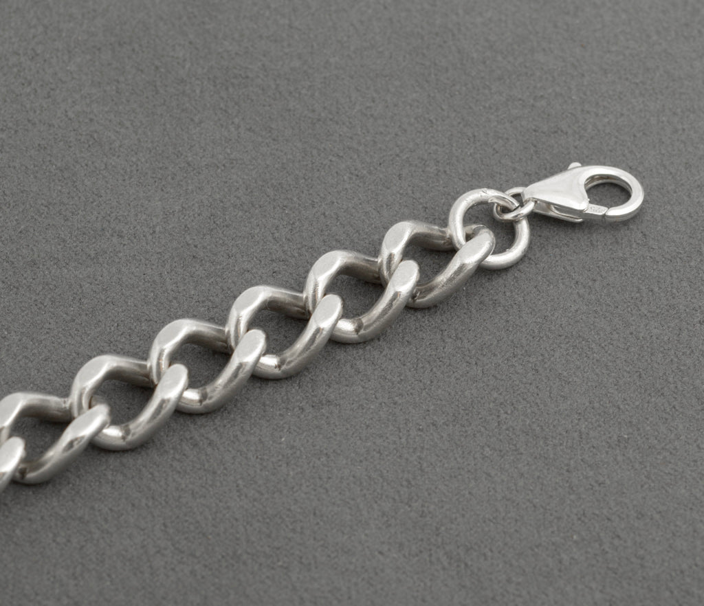 Vintage Extra Large Men's Sterling Silver Heavy Curb Link Identity ID Bracelet (C2708)
