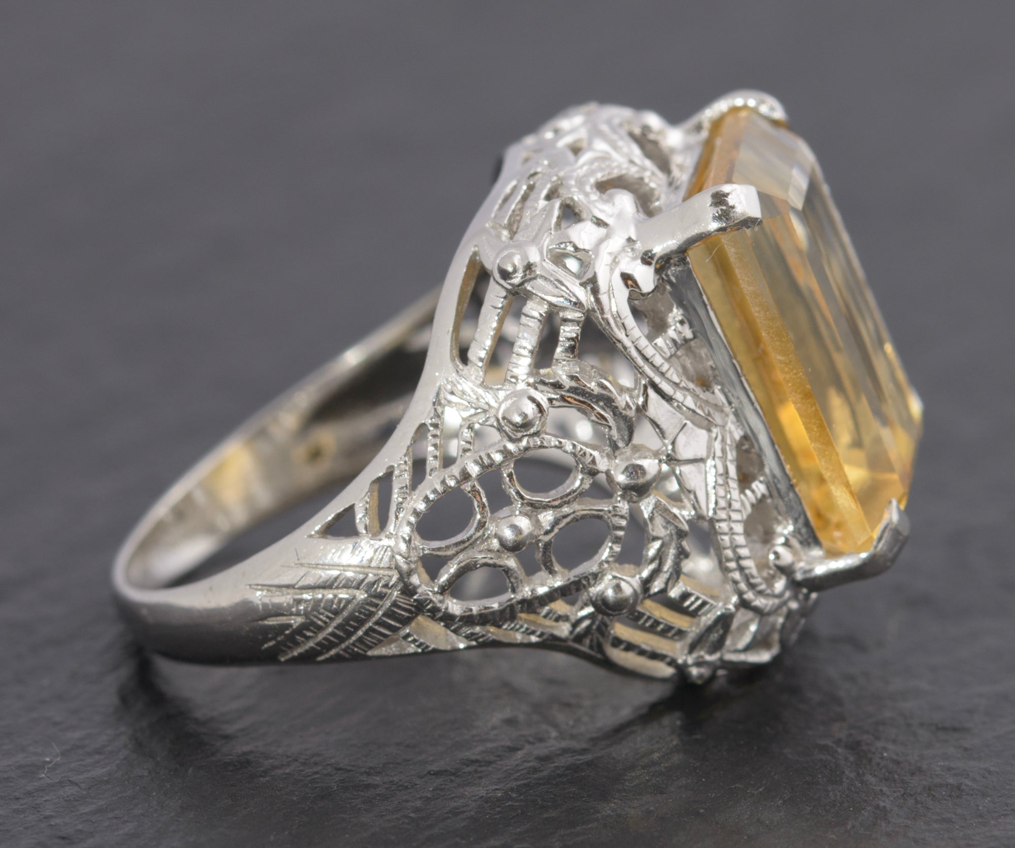 9ct White Gold & Emerald Cut Citrine Fancy Ladies Dress Ring UK Size N1/2 (C2711)