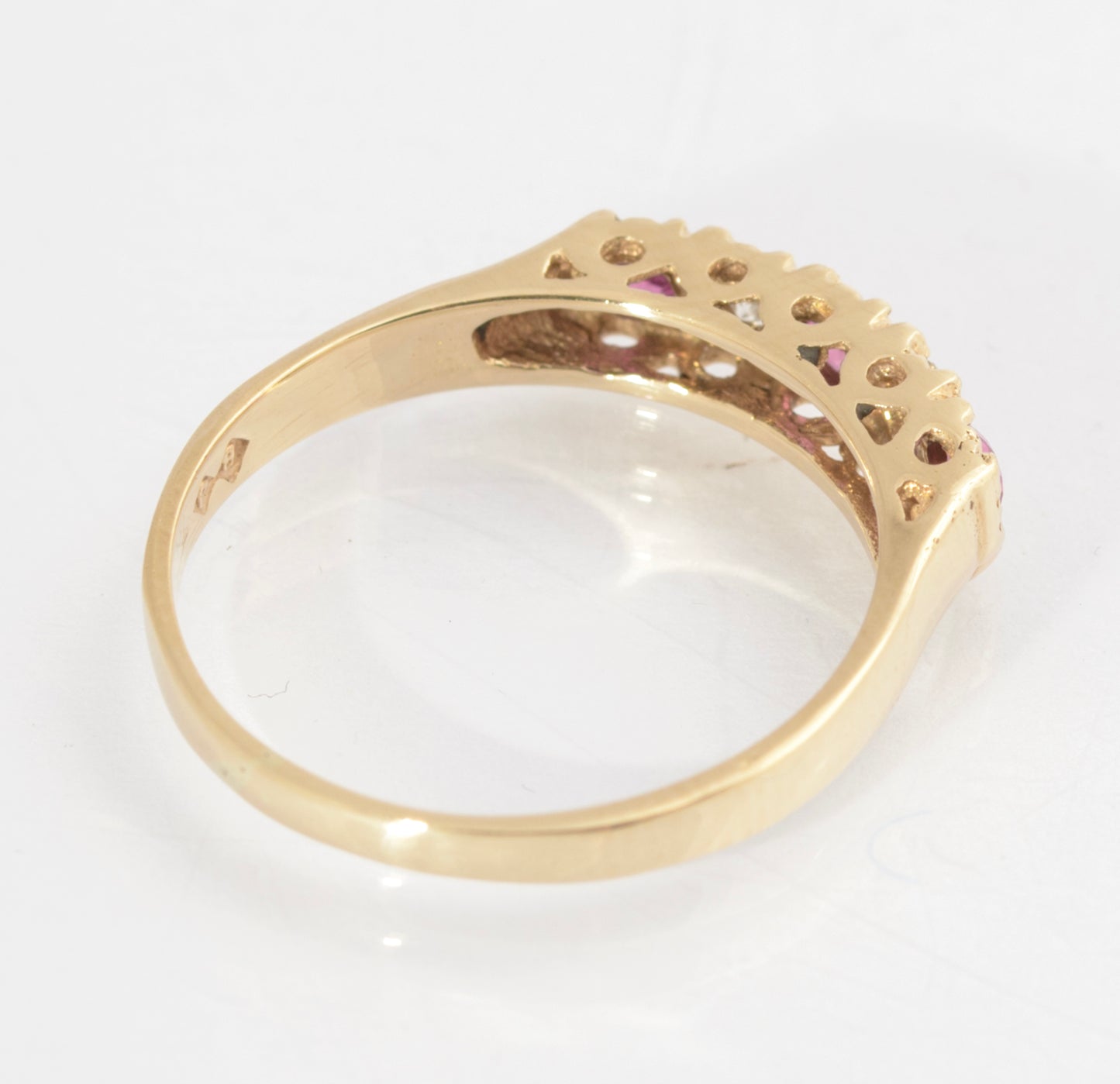Vintage 9ct Gold Ring With Natural Diamond & Ruby 5 Gem Line UK Size N1/2 (C2715)