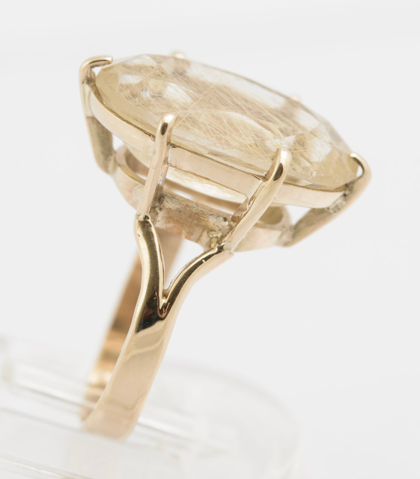 Vintage 9ct Gold Ring With Venus Hair Pale Lemon Citrine Gem Handmade c.1980's (C2723)